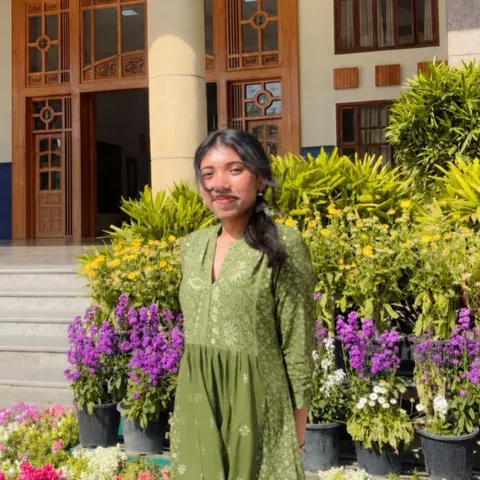Portrait of Swati, PodHub host