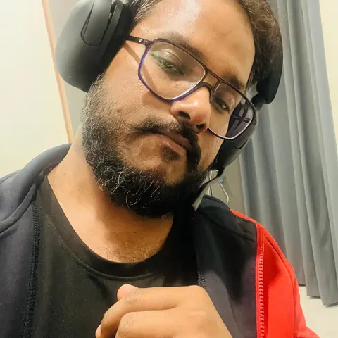 Portrait of Avik Chakraborty