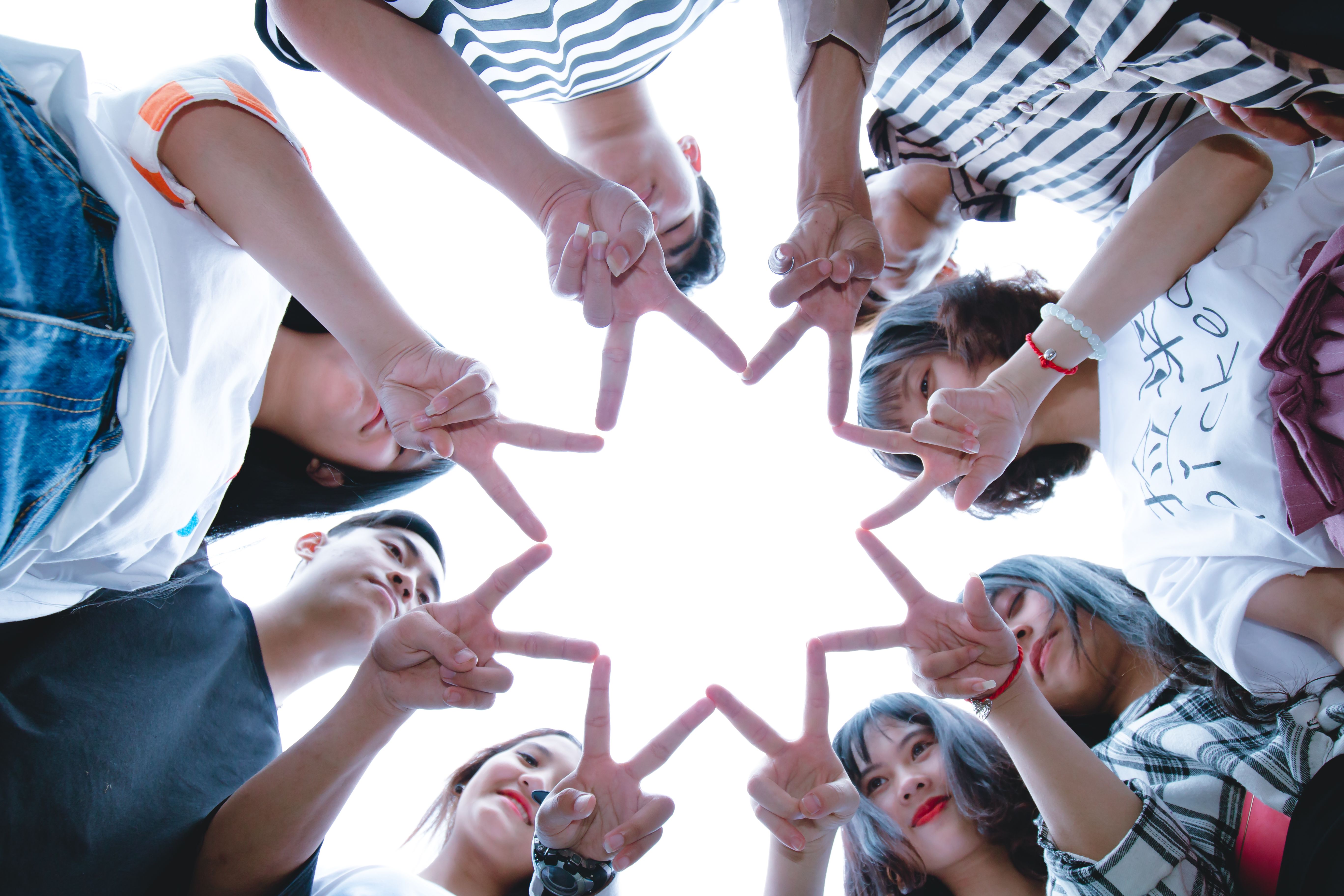 Teen support group circle