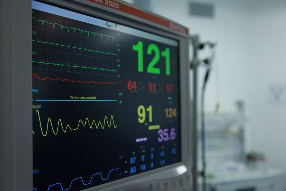Heart rate monitor display