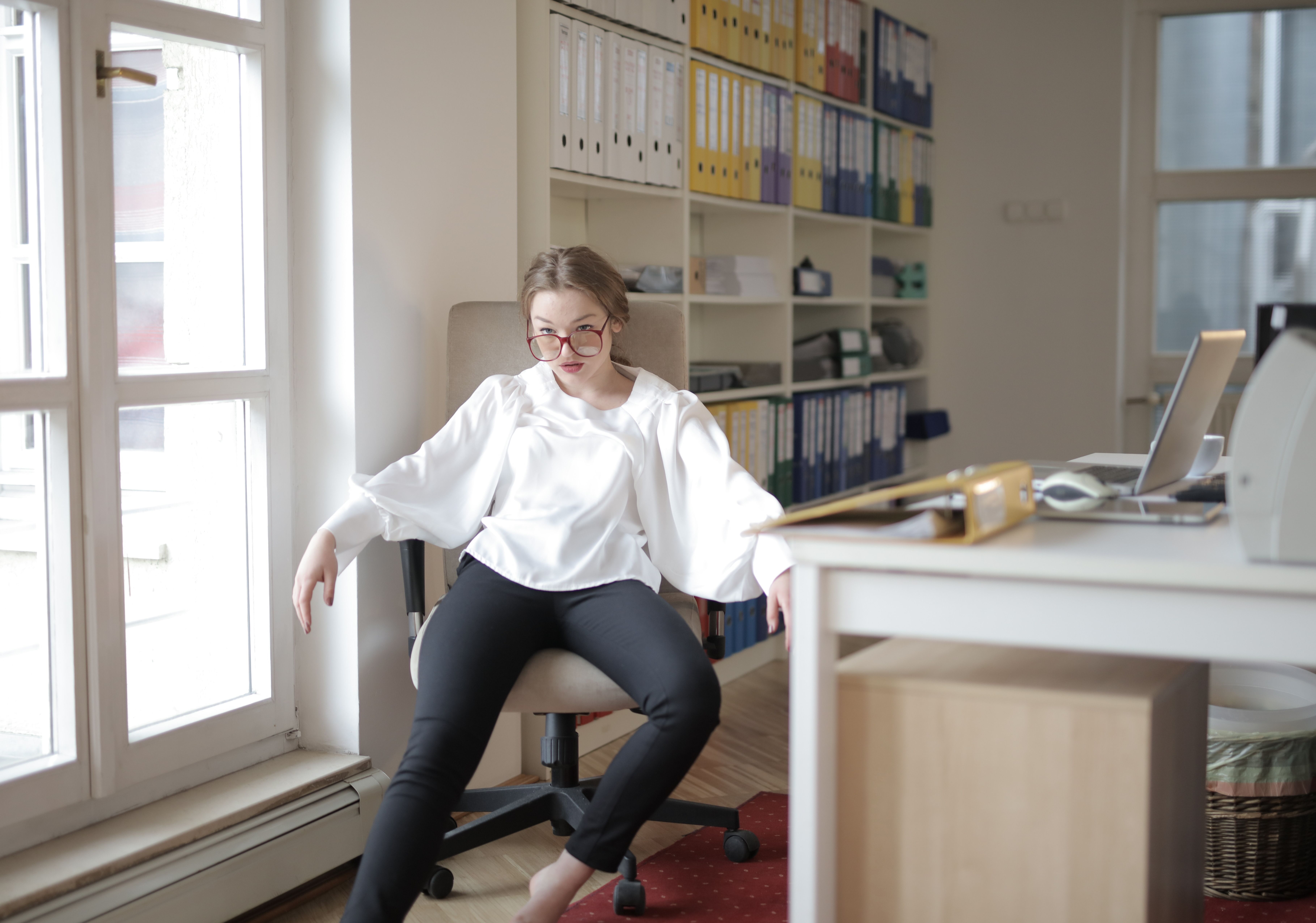 confident posture workspace