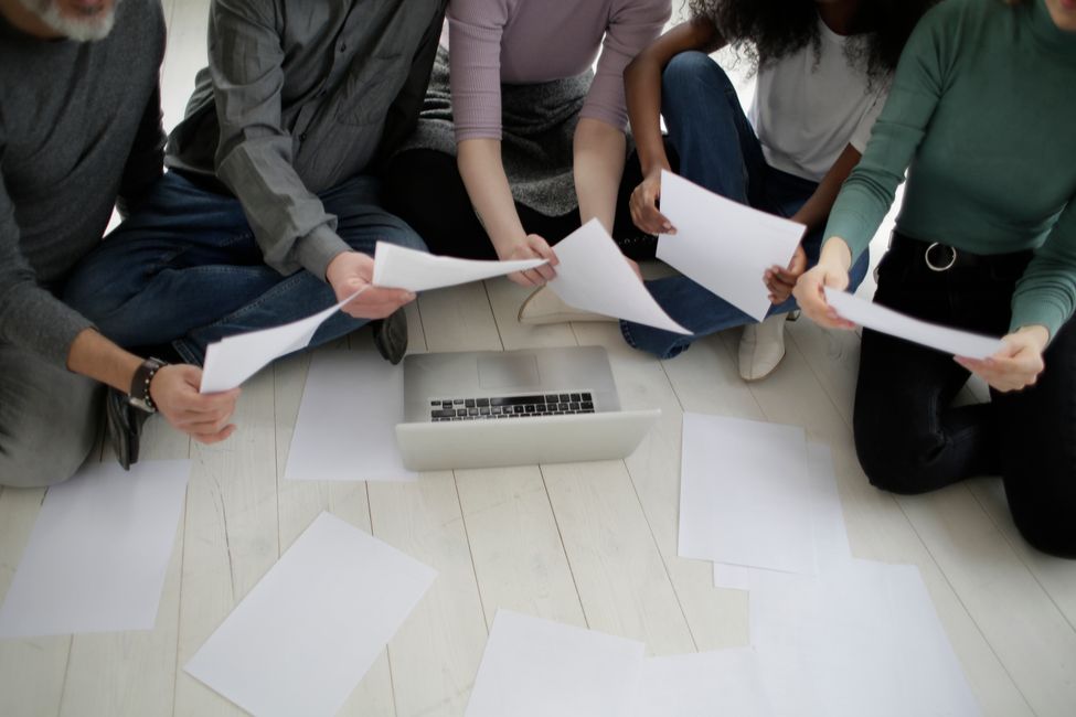 Collaborative digital storytelling community