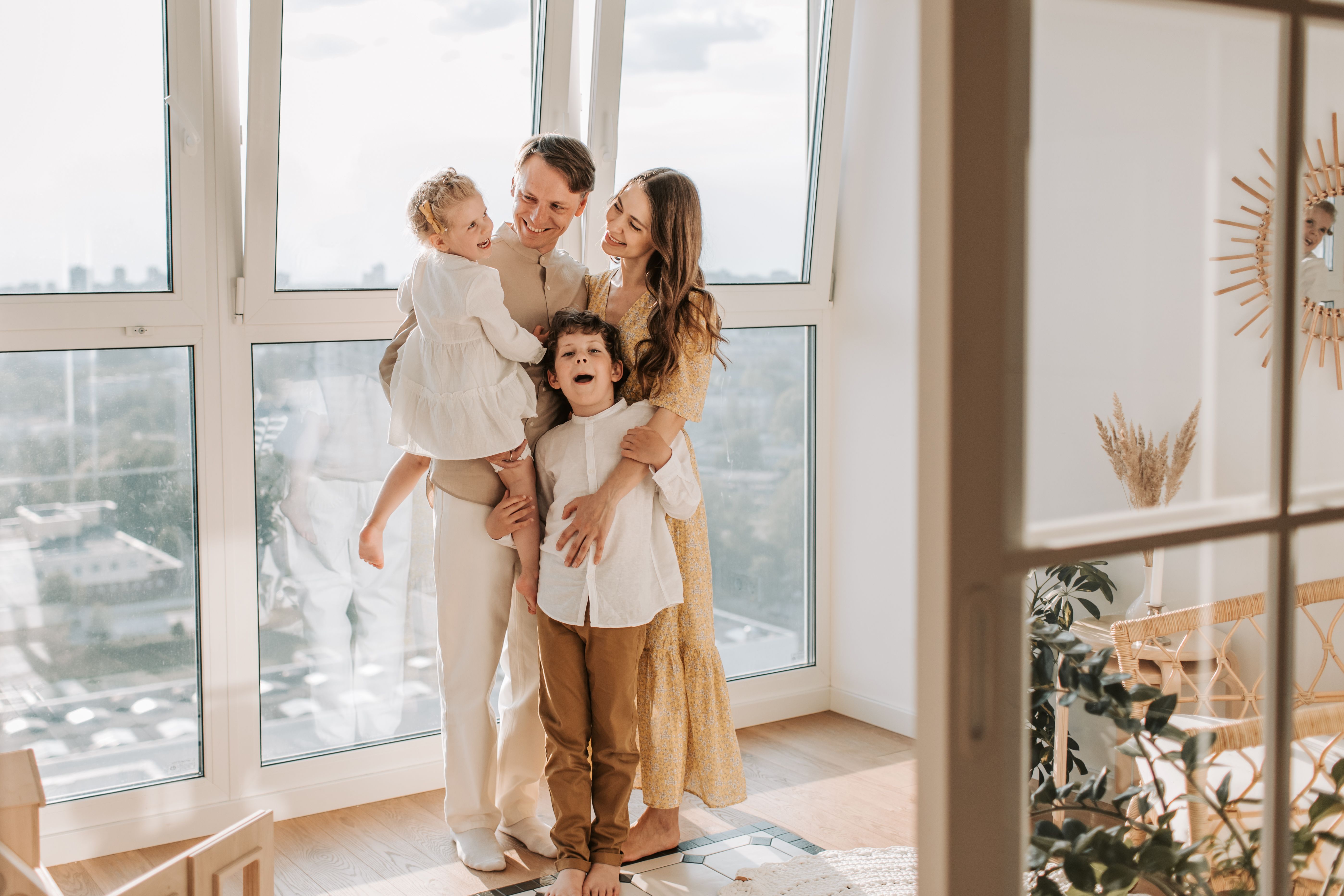 Artwork for Accessible Real Estate for Deaf Homebuyers: Maria Gallucci on BizBlend