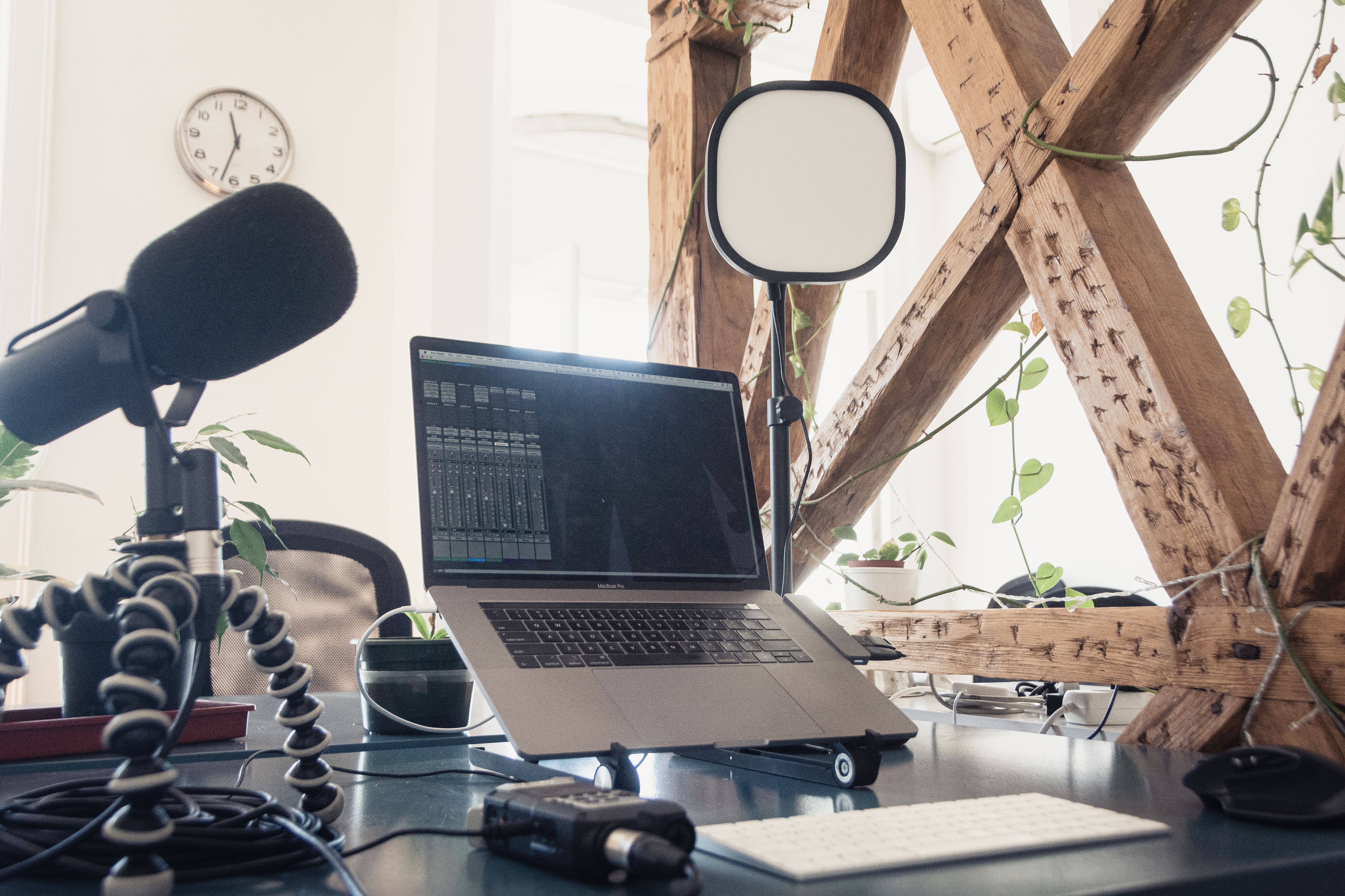 podcast recording studio setup