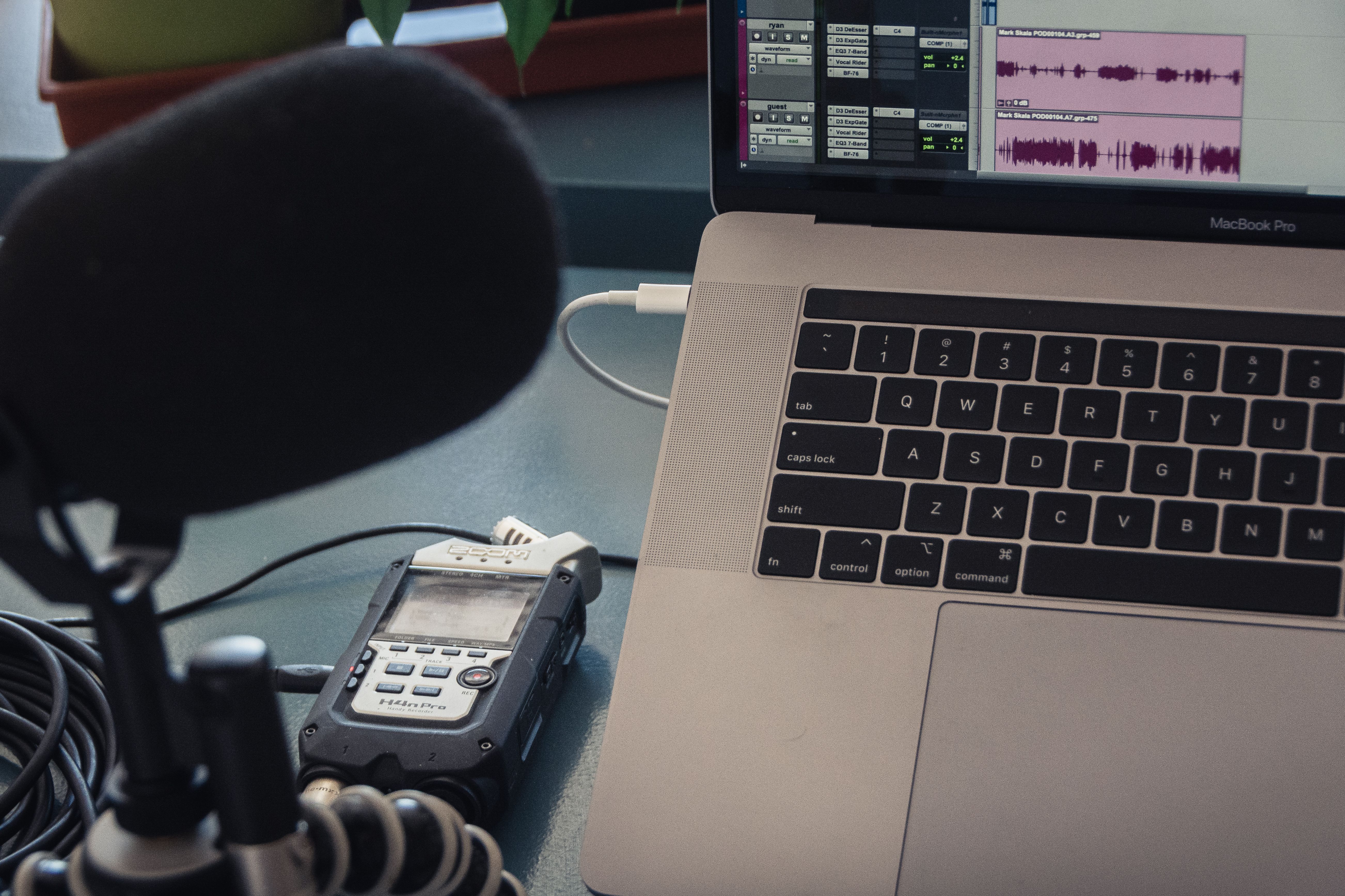 podcast recording studio setup
